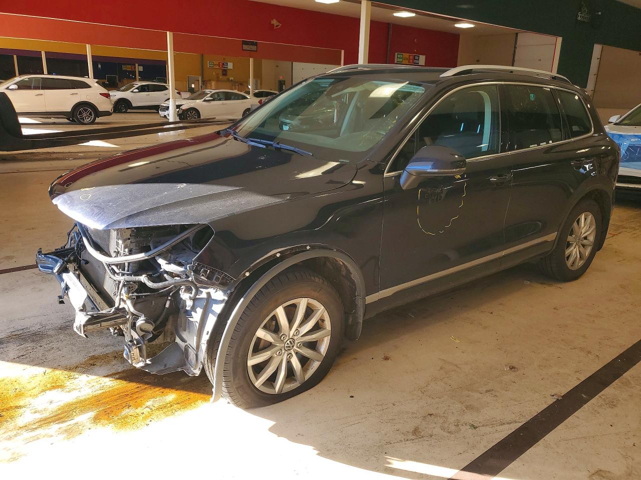 2016 VOLKSWAGEN TOUAREG SPORT | WVGEF9BPXGD008141 | UPCARS