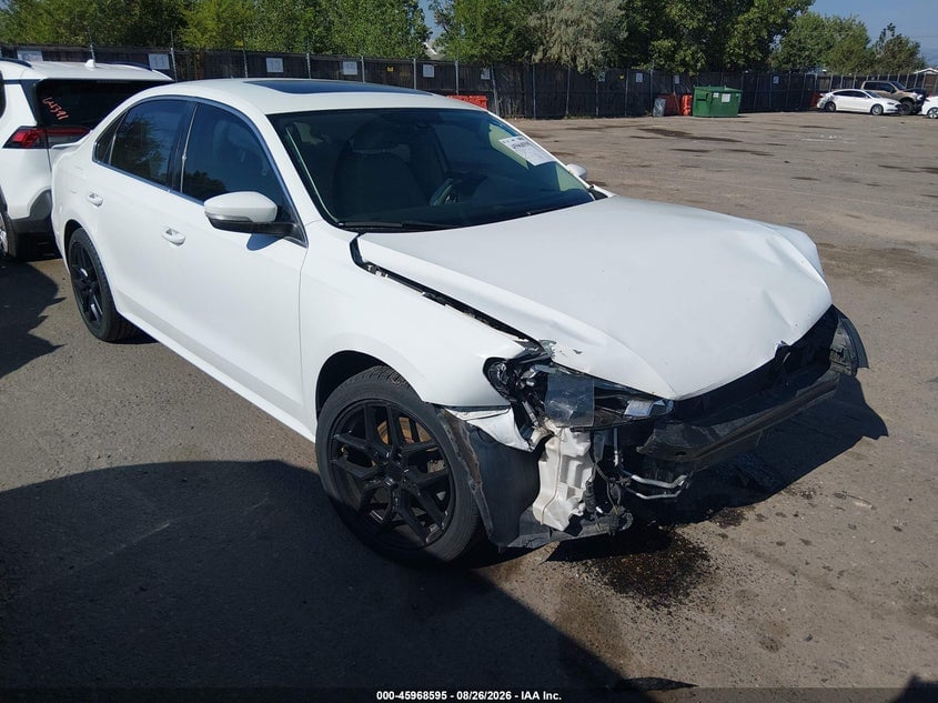 2015 VOLKSWAGEN PASSAT 2.0L TDI SE | 1VWBV7A33FC093967 | UPCARS