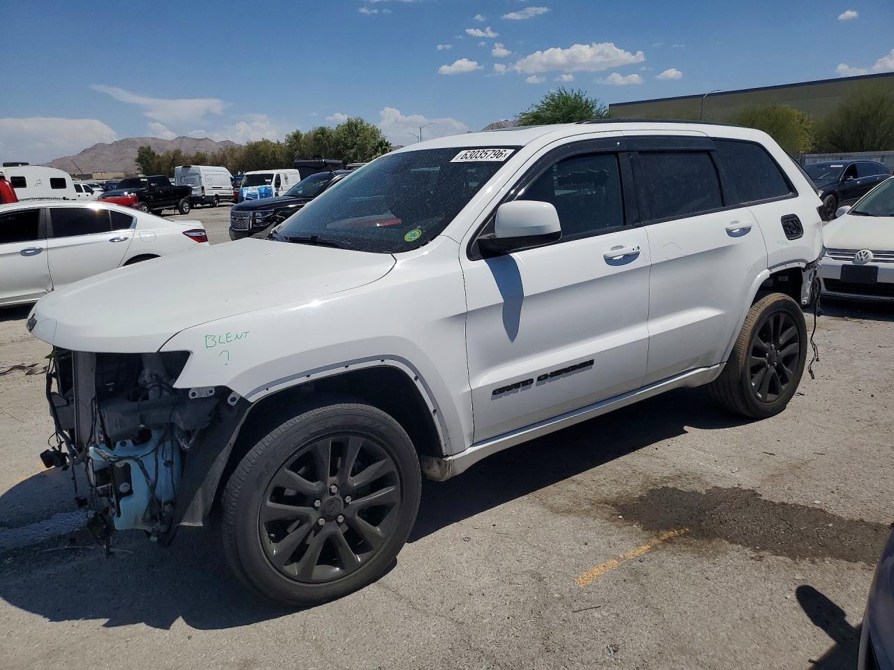 2019 JEEP CHEROKEE | 1C4RJFAG5KC695208 | UPCARS
