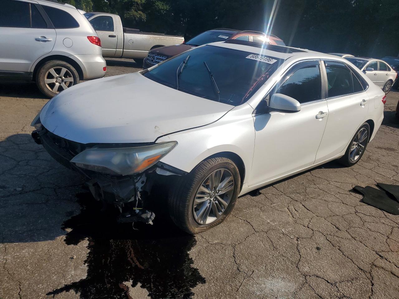 2015 TOYOTA CAMRY SE | 4T1BF1FK6FU086403 | UPCARS