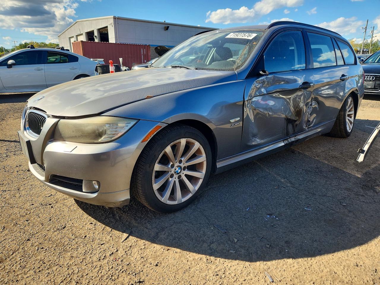2011 BMW 3 SERIES XI | WBAUU3C51BA542233 | UPCARS