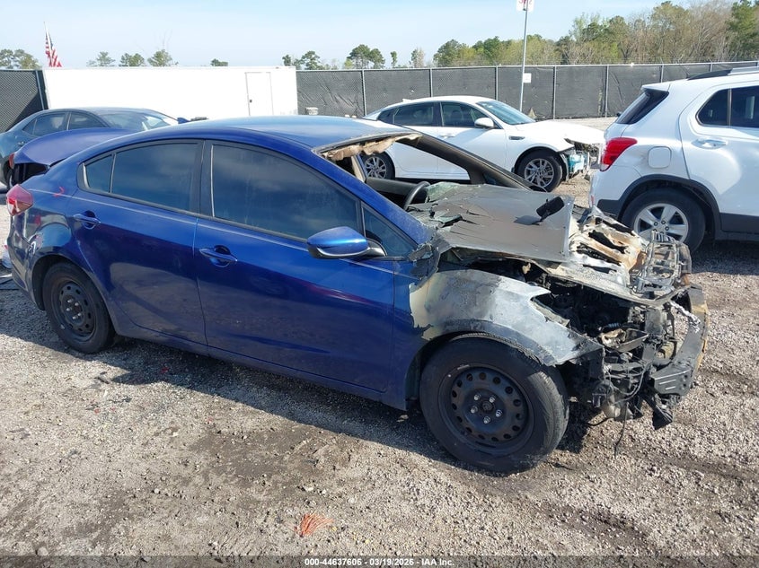 2017 KIA FORTE LX | 3KPFK4A71HE159040 | UPCARS