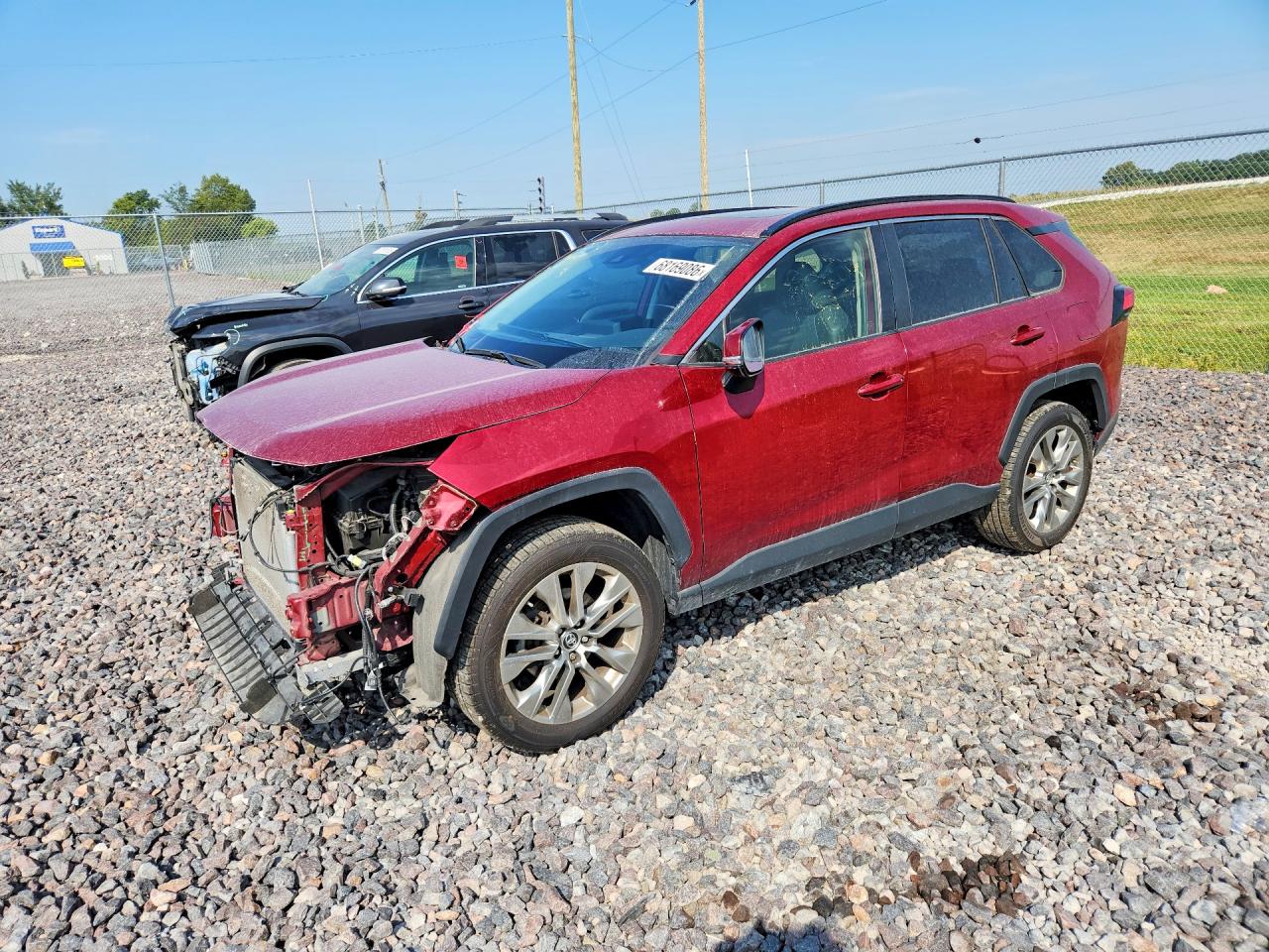 2019 TOYOTA RAV4 XLE PREMIUM | JTMA1RFVXKJ004806 | UPCARS