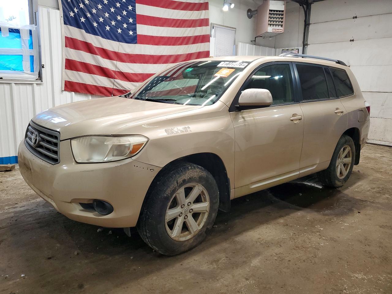 2010 TOYOTA HIGHLANDER BASE | 5TDBK3EH5AS010377 | UPCARS