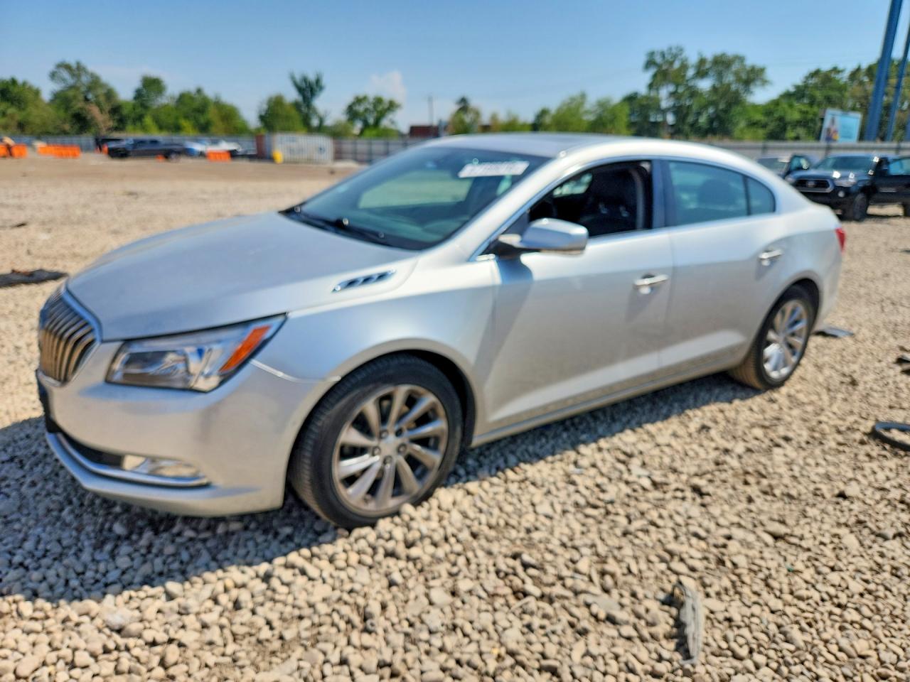 2016 BUICK LACROSSE | 1G4GB5G31GF116610 | UPCARS