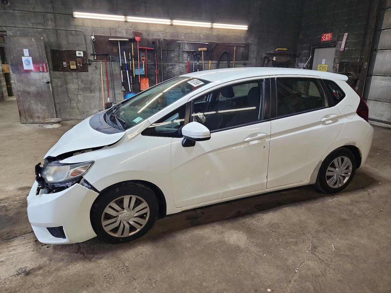 2016 HONDA FIT LX | JHMGK5H50GX002188 | UPCARS