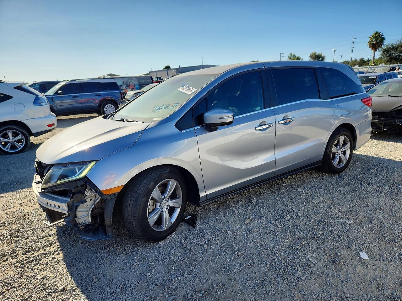 2018 HONDA ODYSSEY EXL | 5FNRL6H79JB069307 | UPCARS