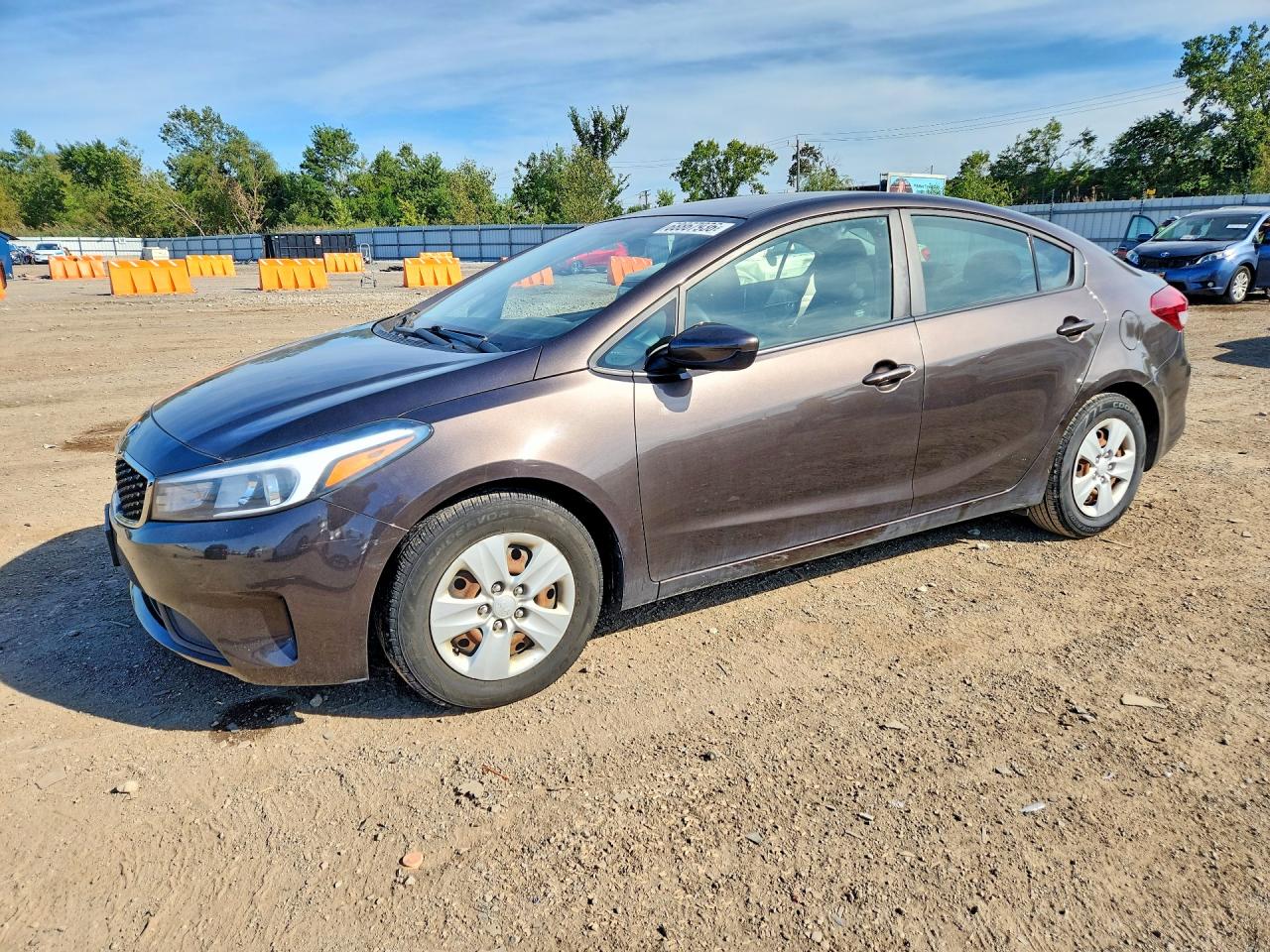2017 KIA FORTE LX | 3KPFK4A77HE046645 | UPCARS