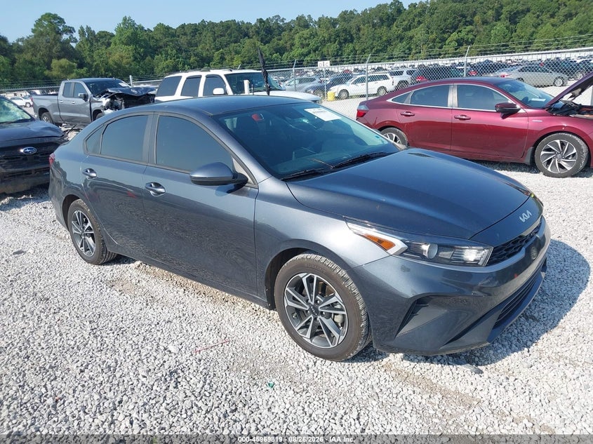 2024 KIA FORTE LXS | 3KPF24AD2RE757418 | UPCARS