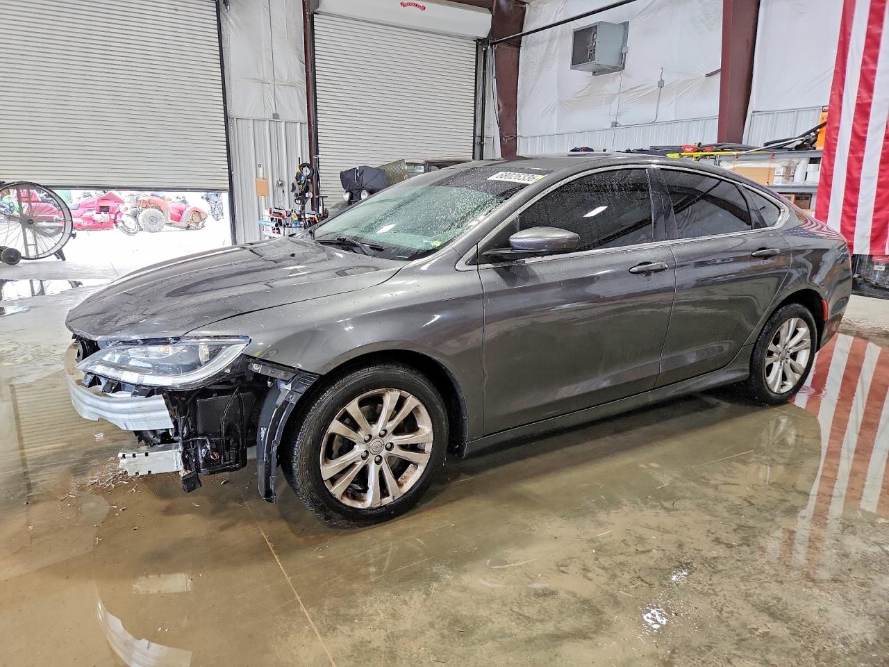 2015 CHRYSLER 200 LIMITED | 1C3CCCAB4FN575157 | UPCARS
