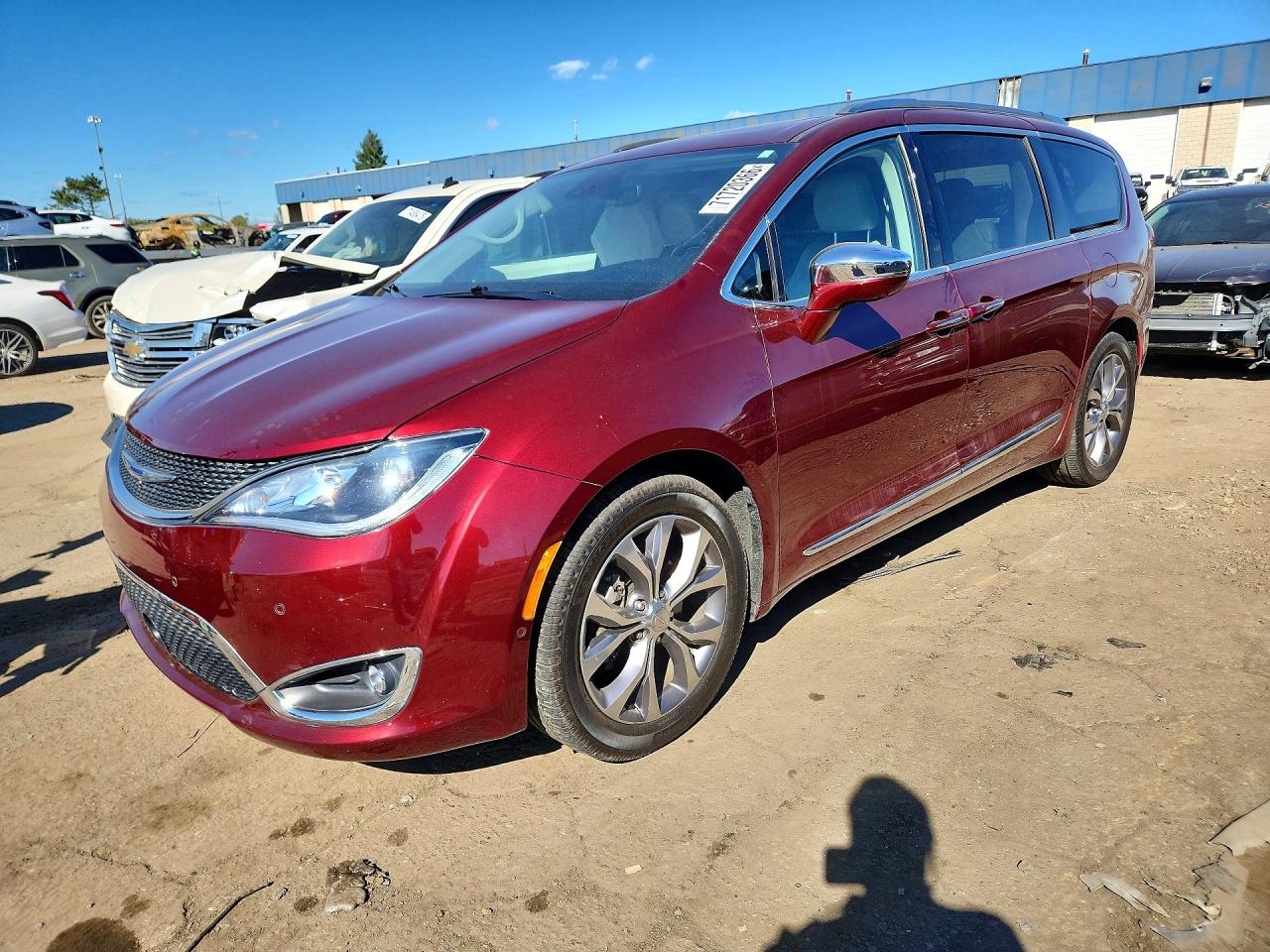 2020 CHRYSLER PACIFICA LIMITED | 2C4RC1GG8LR125409 | UPCARS