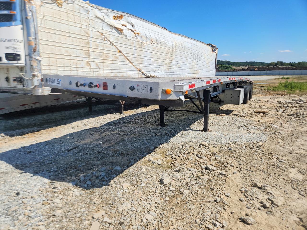 2005 BENSON INTERNATIONAL TRAILERS BENSON FLATBED TRAILER | 5DMFABTB25M000559 | UPCARS