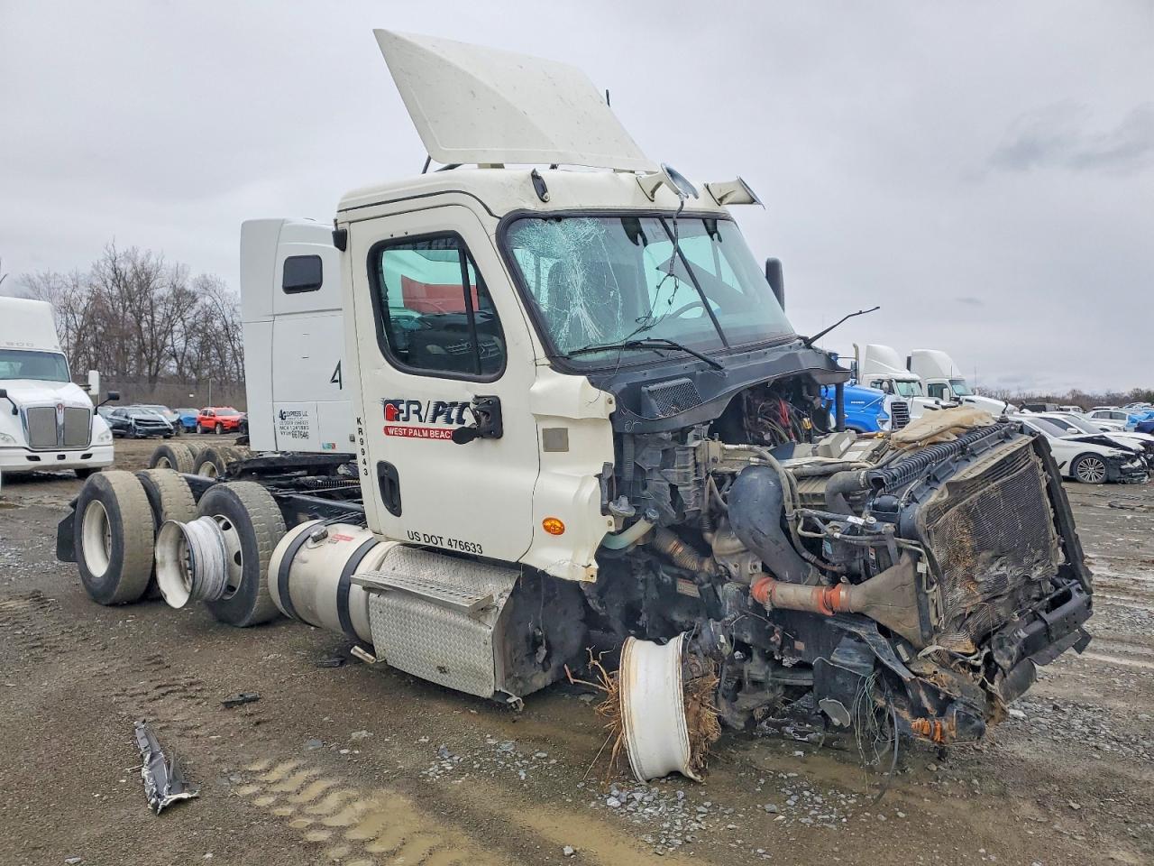 2019 FREIGHTLINER ALL OTHER SEMI TRUCK | 3AKJGEDV9KSKR9943 | UPCARS