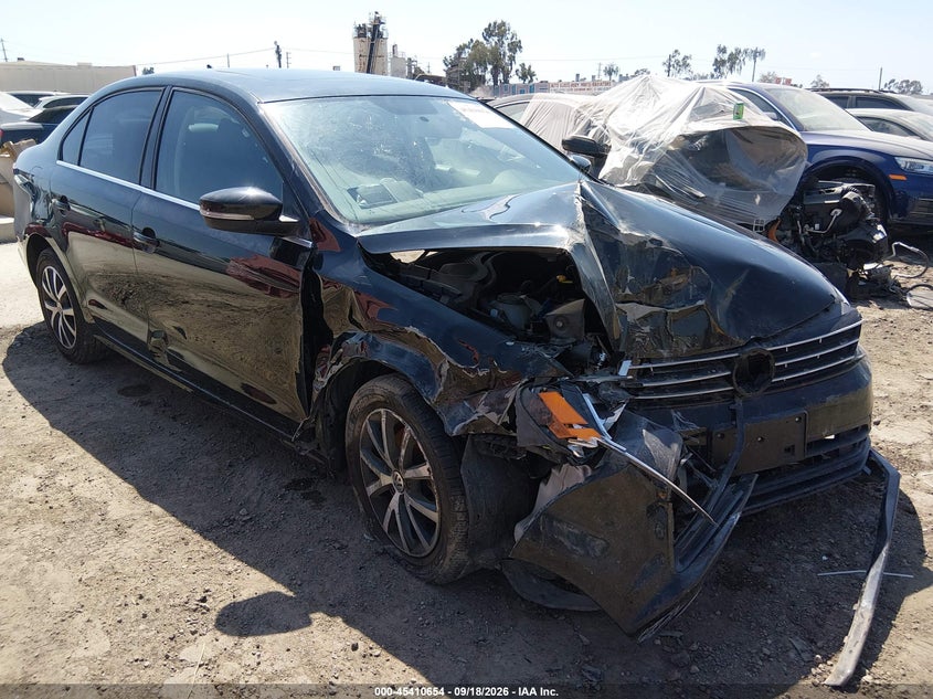 2018 VOLKSWAGEN JETTA | 3VWDB7AJ4JM225710 | UPCARS