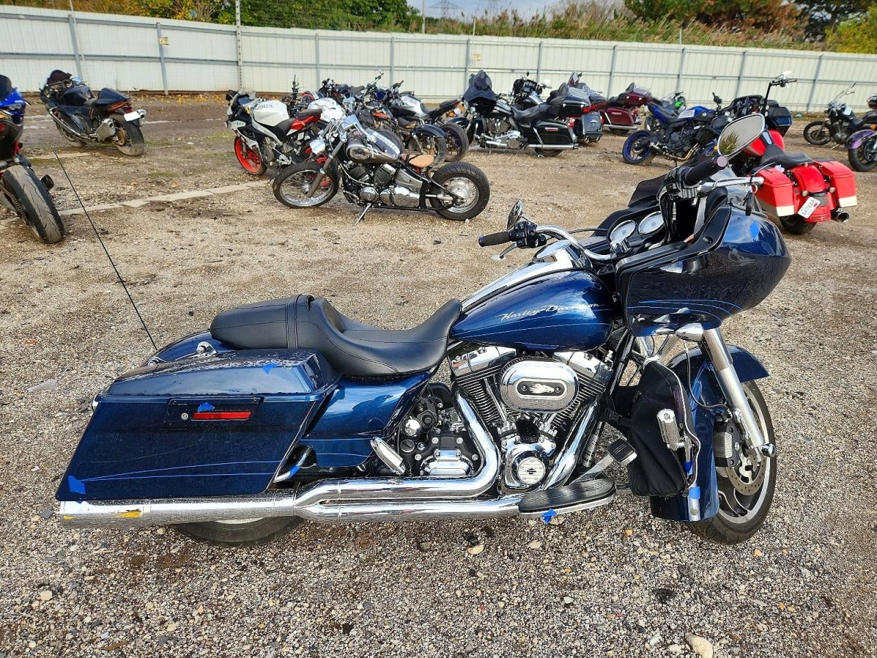 2013 HARLEY-DAVIDSON FL ROAD GLIDE CUSTOM | 1HD1KHM17DB667558 | UPCARS