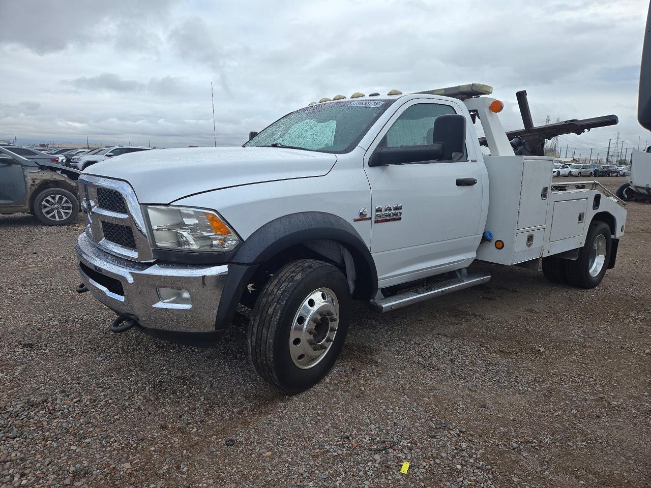 2014 RAM 5500 UNKNOWN | 3C7WRMBLXEG188725 | UPCARS