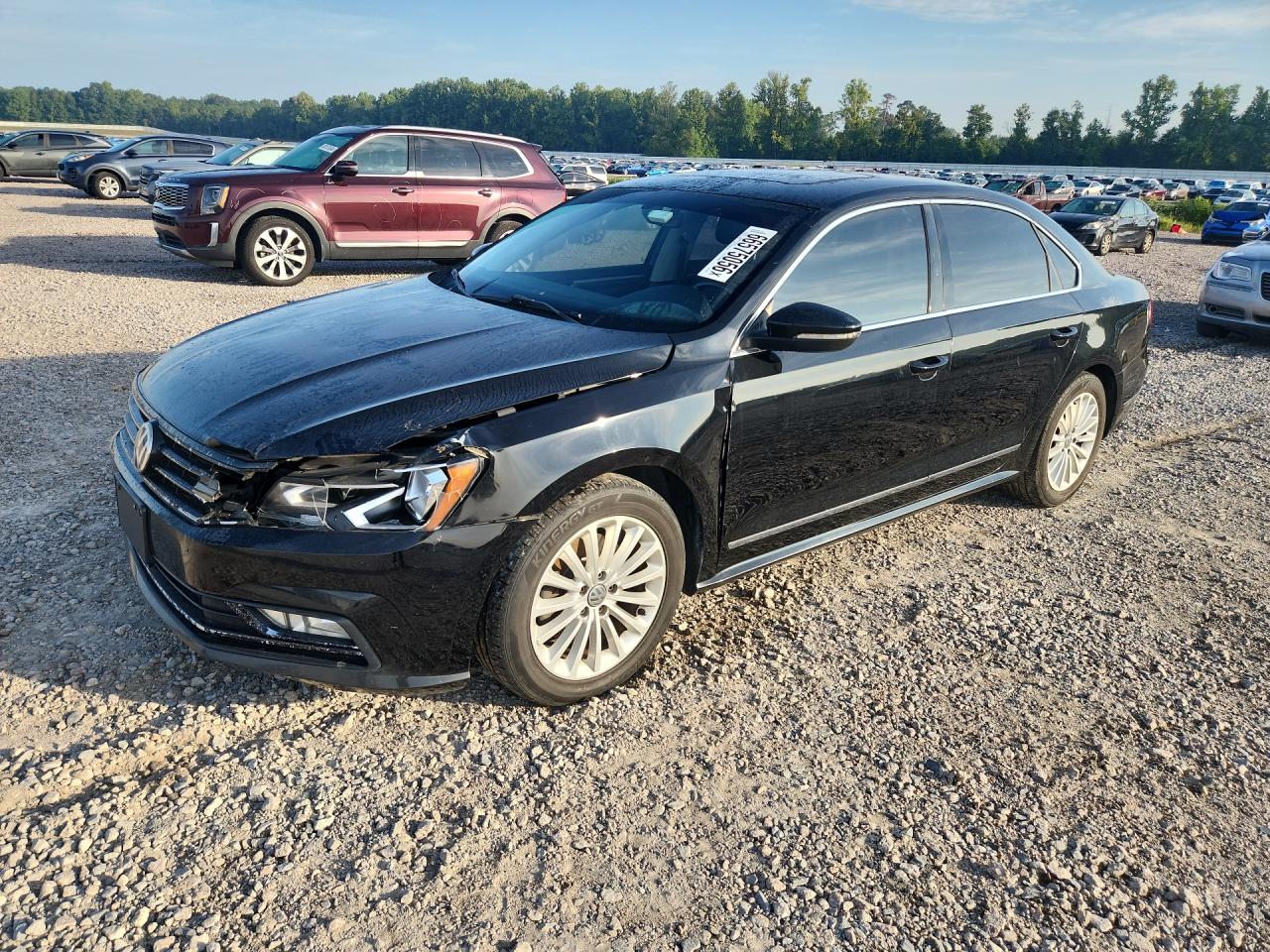 2016 VOLKSWAGEN PASSAT SE | 1VWBT7A35GC010319 | UPCARS