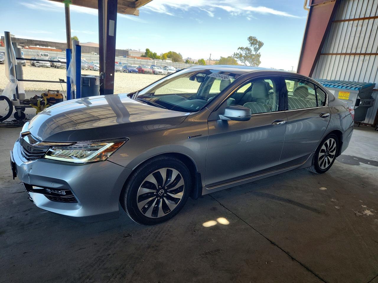 2017 HONDA ACCORD TOURING HYBRID | JHMCR6F76HC025441 | UPCARS