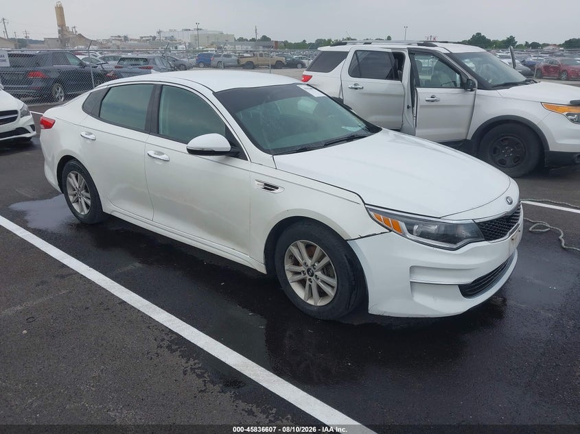 2017 KIA OPTIMA LX | 5XXGT4L33HG152321 | UPCARS