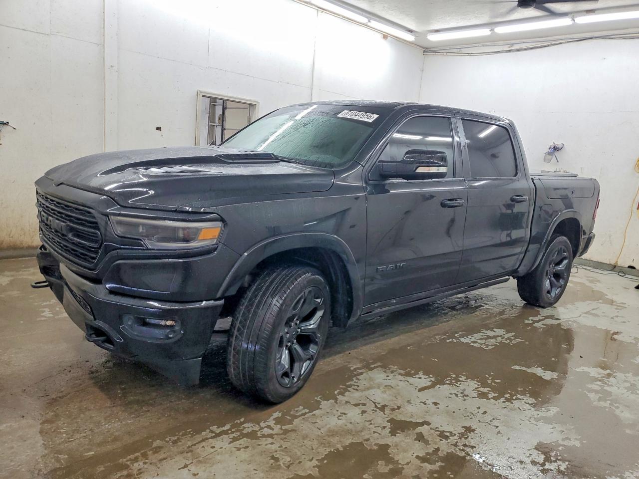 2021 RAM 1500 LIMITED | 1C6SRFHT5MN617409 | UPCARS