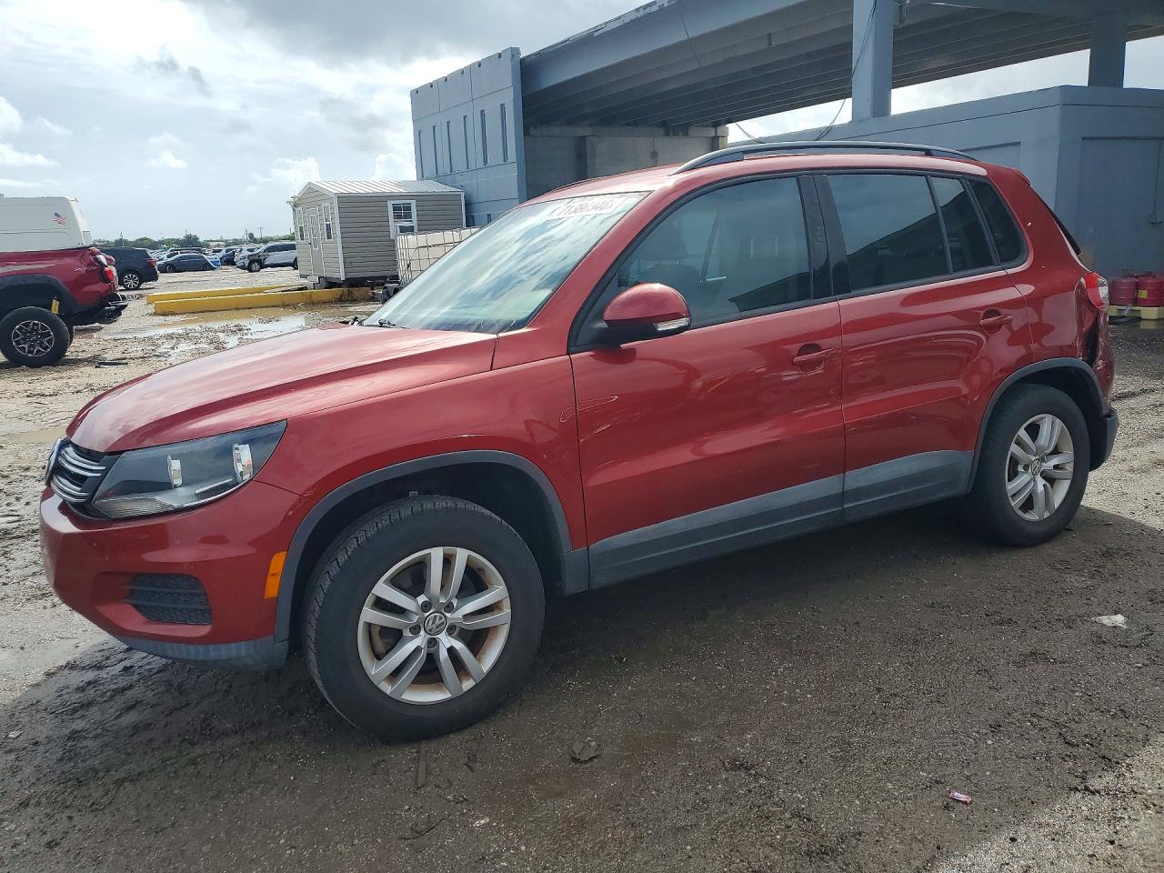 2016 VOLKSWAGEN TIGUAN S | WVGAV7AX9GW040719 | UPCARS