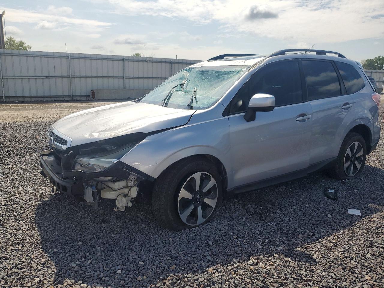 2017 SUBARU FORESTER 2.5I PREMIUM | JF2SJAGC0HH563902 | UPCARS