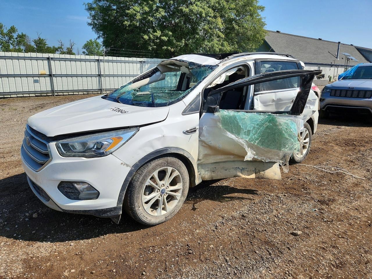 2017 FORD ESCAPE SE | 1FMCU0GD3HUA79254 | UPCARS