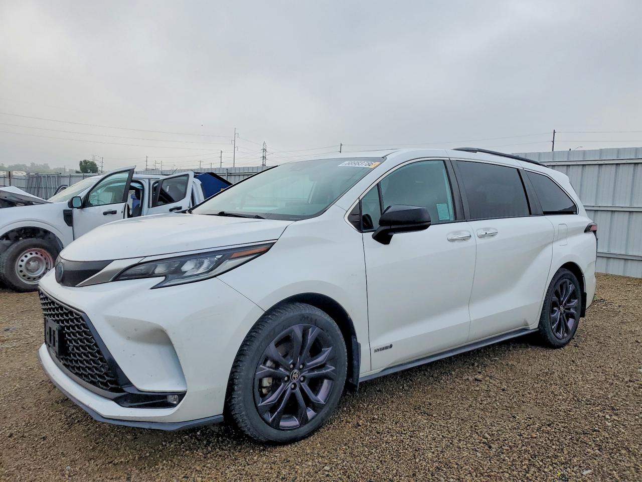 2021 TOYOTA SIENNA XSE | 5TDDRKEC2MS024146 | UPCARS