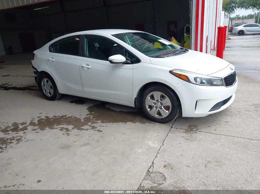 2017 KIA FORTE LX | 3KPFK4A78HE127184 | UPCARS