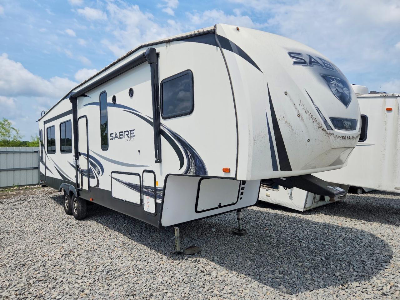 2019 FORESRIVER SABRE FOREST RIVER  CAMPER | 5ZT3SRXB0K6102562 | UPCARS