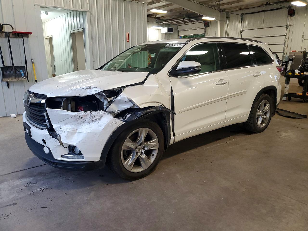 2015 TOYOTA HIGHLANDER LIMITED PLATINUM | 5TDDKRFH2FS099228 | UPCARS