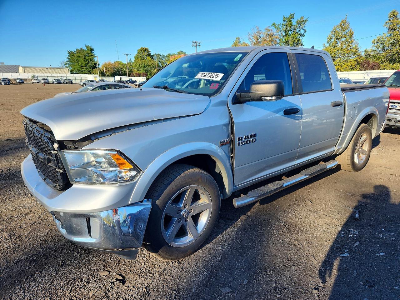2015 RAM 1500 SLT | 1C6RR7LTXFS626364 | UPCARS