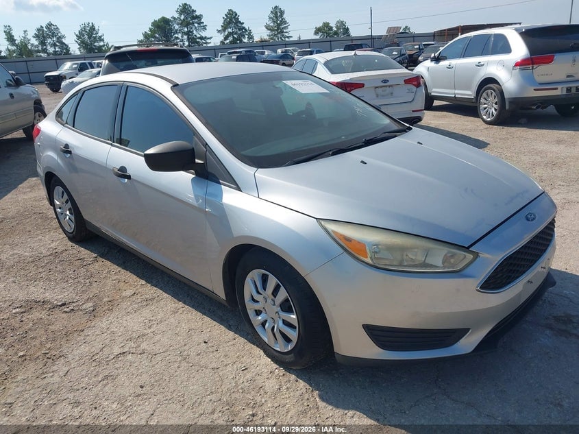 2016 FORD FOCU S | 1FADP3E26GL305834 | UPCARS