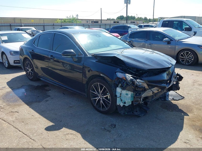 2024 TOYOTA CAMRY SE | 4T1G11AK1RU883898 | UPCARS