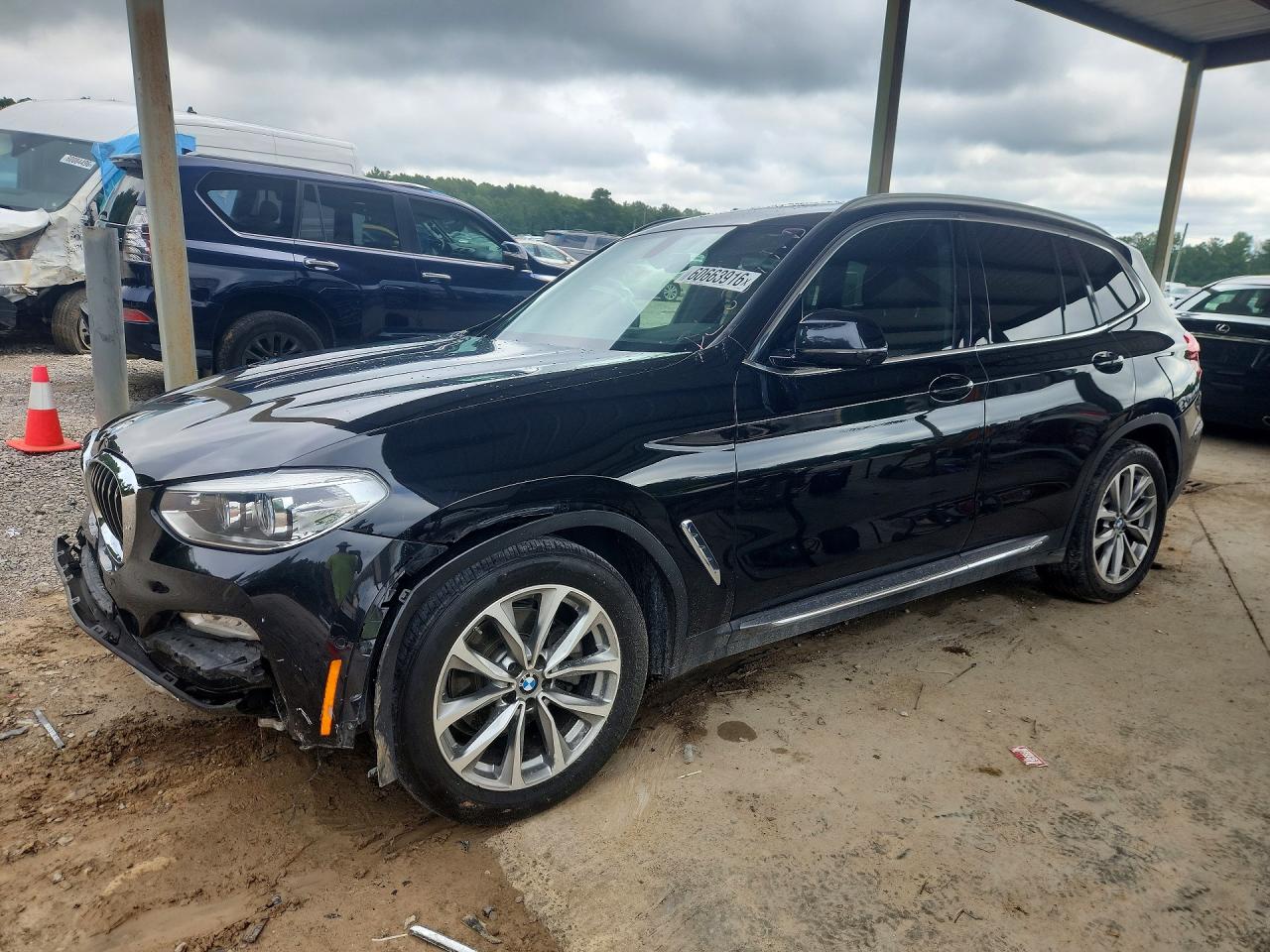 2018 BMW X3 | 5UXTR9C54JLD68553 | UPCARS