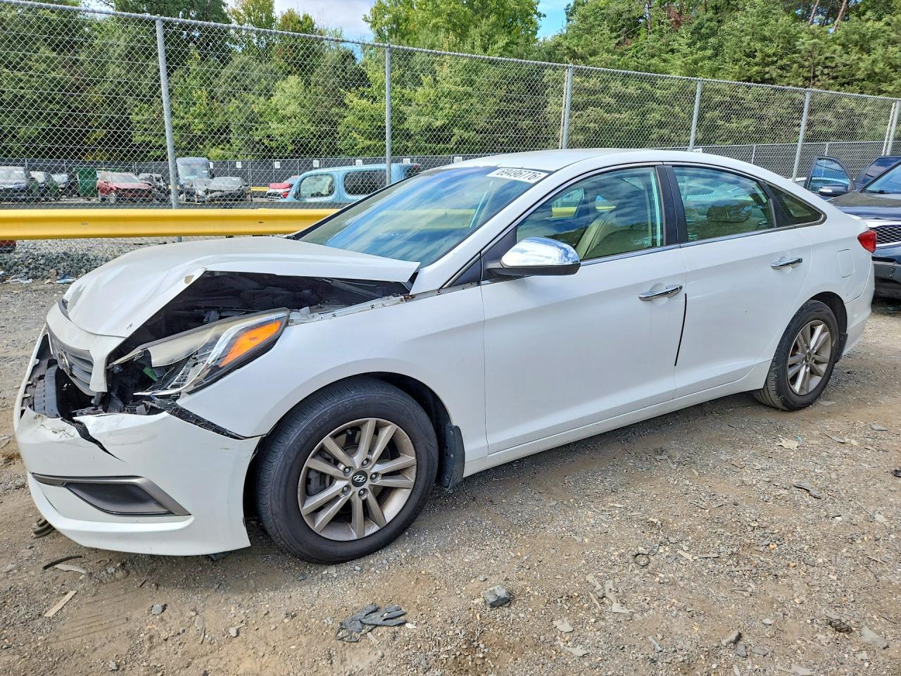 2016 HYUNDAI SONATA SE | 5NPE24AF9GH294408 | UPCARS