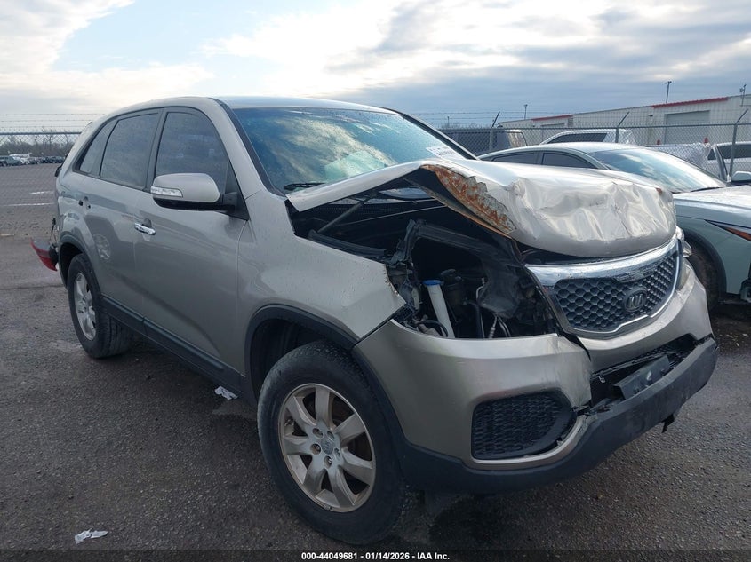 2012 KIA SORENTO LX | 5XYKT4A15CG284397 | UPCARS