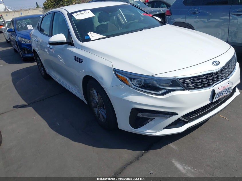 2020 KIA OPTIMA LX | 5XXGT4L38LG422555 | UPCARS