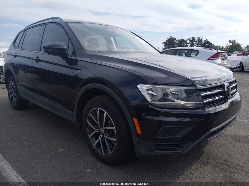 2021 VOLKSWAGEN TIGUAN 2.0T S | 3VV1B7AX3MM127817 | UPCARS