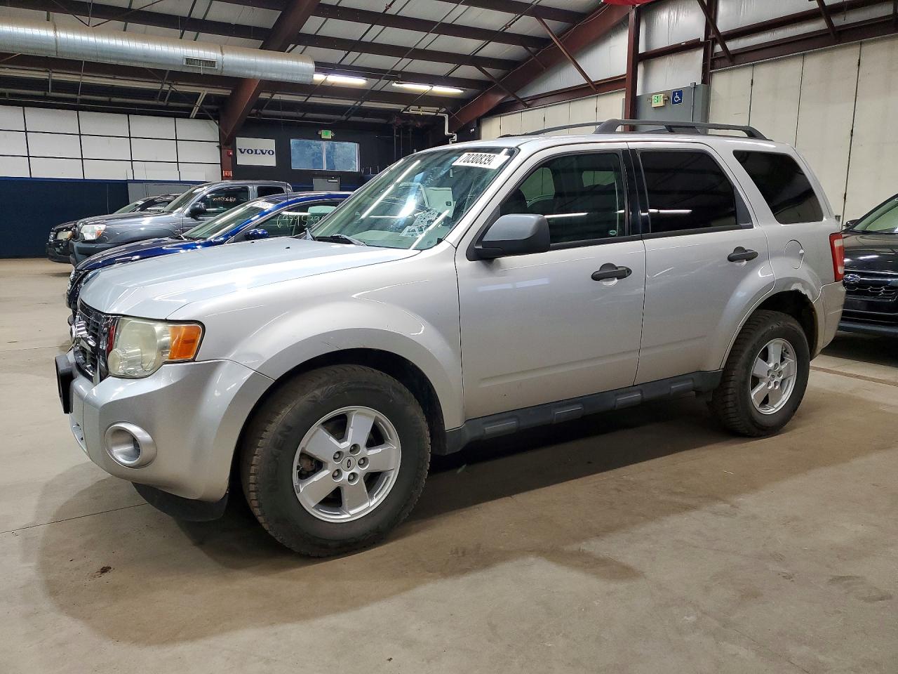 2010 FORD ESCAPE XLS | 1FMCU9C79AKD34446 | UPCARS
