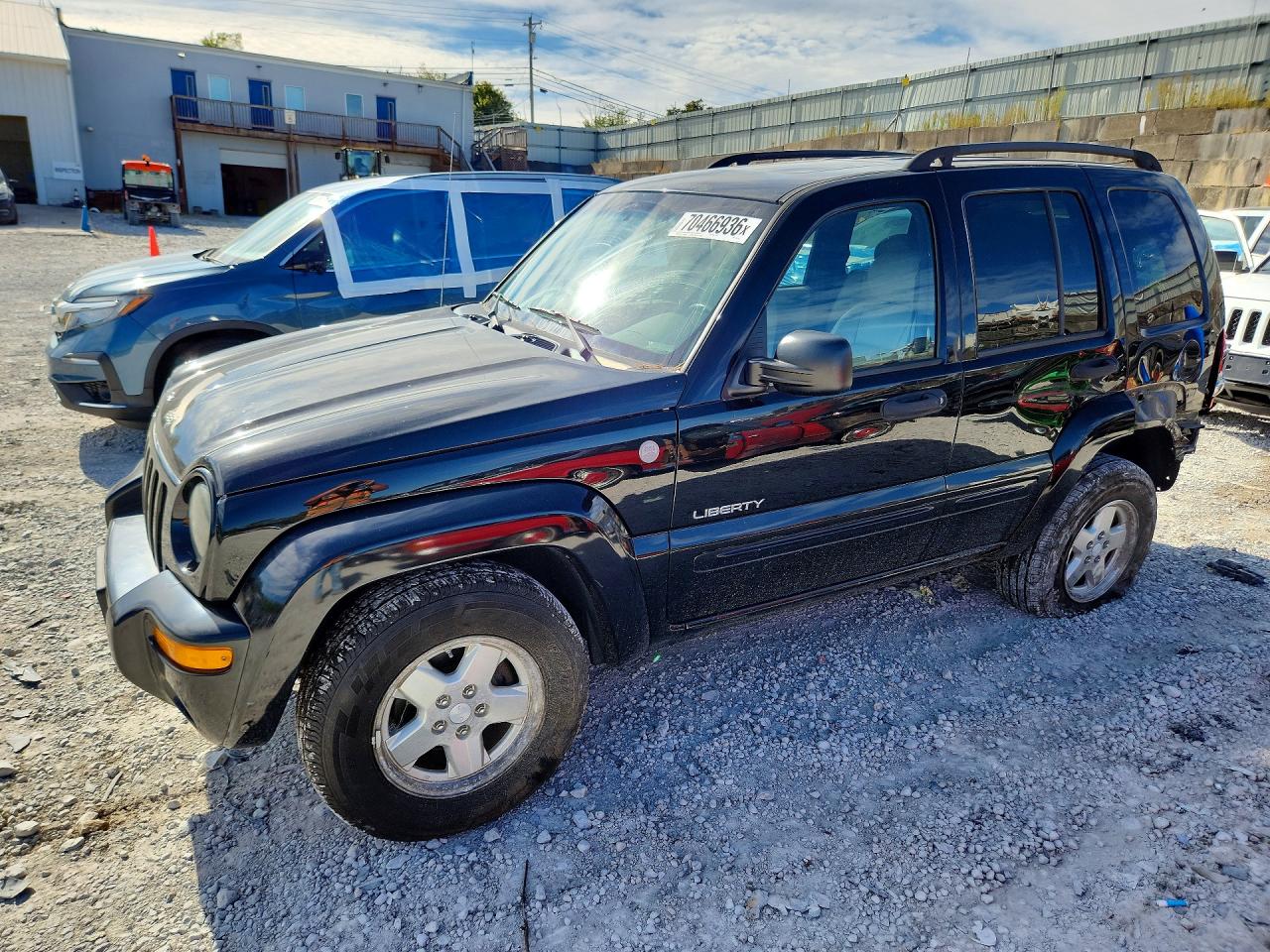 2004 JEEP LIBERTY LIMITED | 1J4GL58K04W156674 | UPCARS