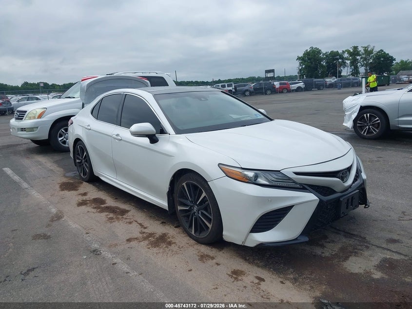2018 TOYOTA CAMRY XSE | 4T1B61HK2JU155951 | UPCARS