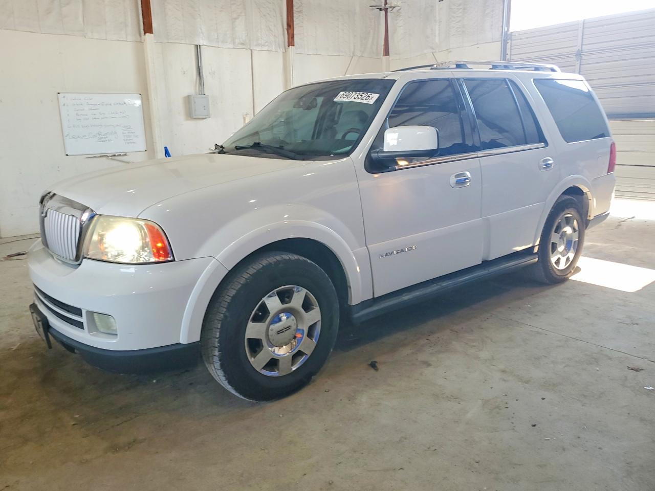2006 LINCOLN NAVIGATOR | 5LMFU27526LJ08048 | UPCARS