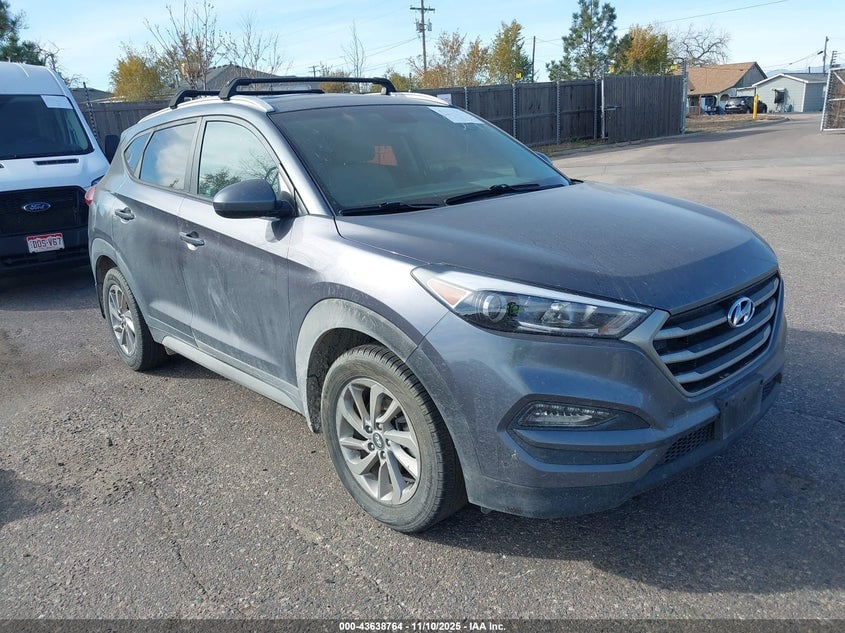 2017 HYUNDAI TUCSON SE | KM8J3CA43HU443418 | UPCARS