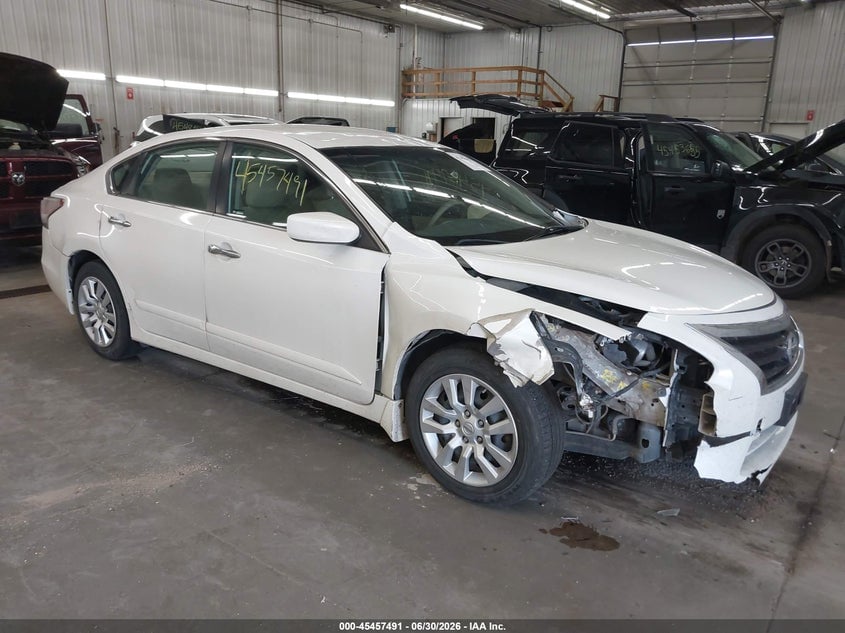 2015 NISSAN ALTIMA 2.5 S | 1N4AL3APXFN355879 | UPCARS