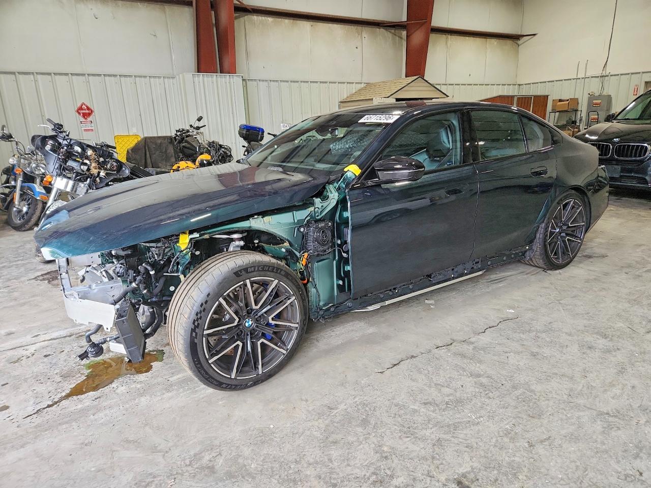 2027 BMW M5 | WBS83FK00VCY26470 | UPCARS