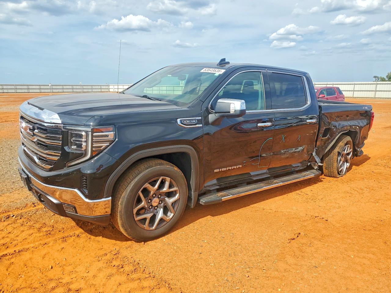2022 GMC SIERRA K1500 SLT | 1GTUUDED1NZ634333 | UPCARS