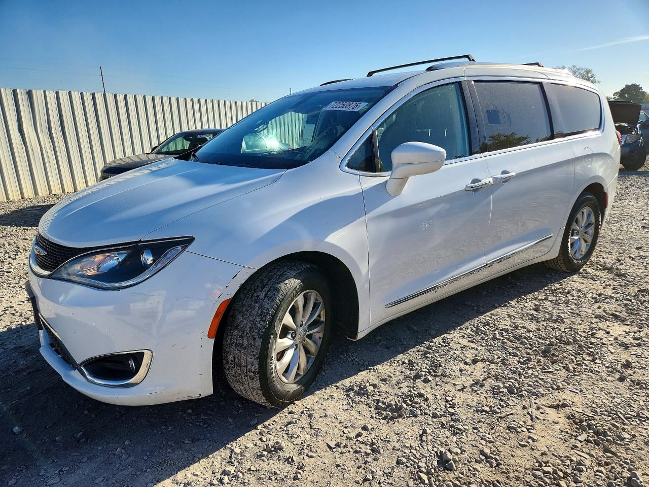 2019 CHRYSLER PACIFICA TOURING L | 2C4RC1BGXKR732210 | UPCARS