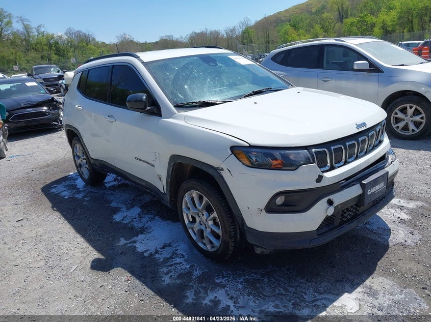 2022 JEEP COMPASS LATITUDE LUX 4X4 | 3C4NJDFB8NT178719 | UPCARS
