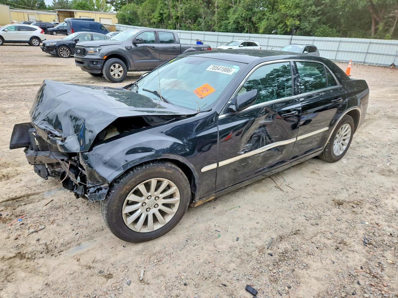 2013 CHRYSLER 300 | 2C3CCAAG6DH600405 | UPCARS